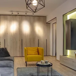 Chanttal Luxury - Bucureşti