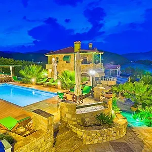 vizitați hotelul