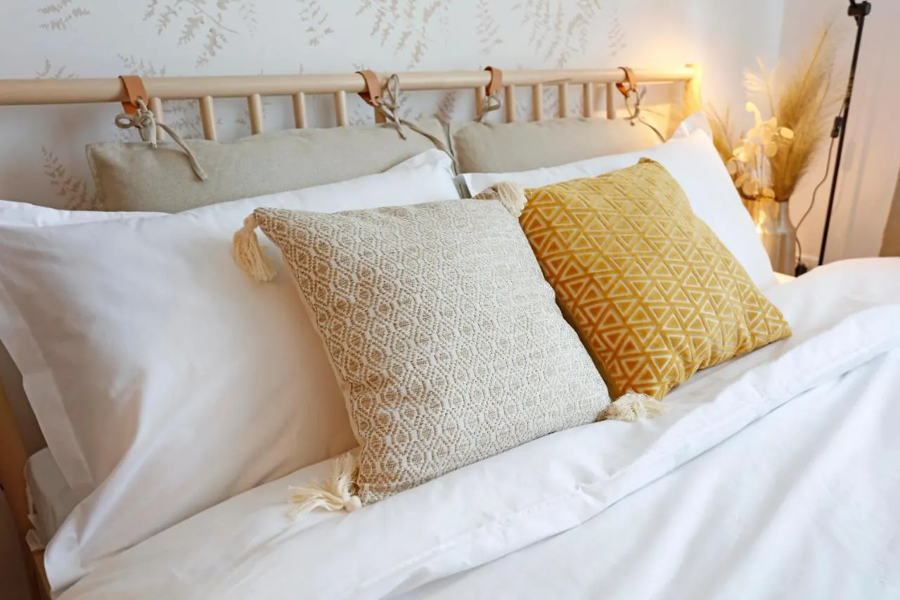 New & Cozy Studio In Ghencea + Netflix Bucarest Apartamento