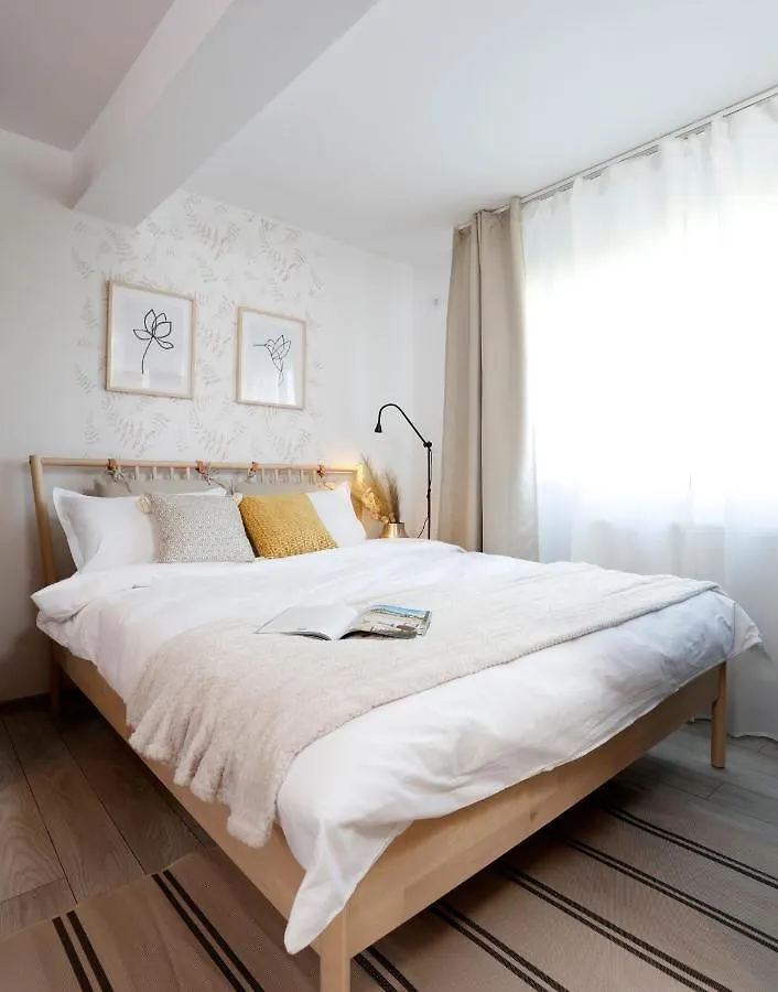 New & Cozy Studio In Ghencea + Netflix Bucarest 0*,  Rumanía